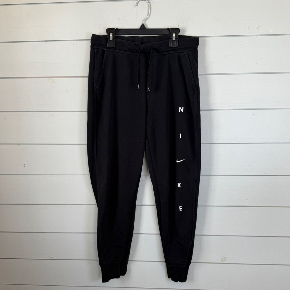 Nike Dri-Fit black jogger sweatpants women's size‎ small